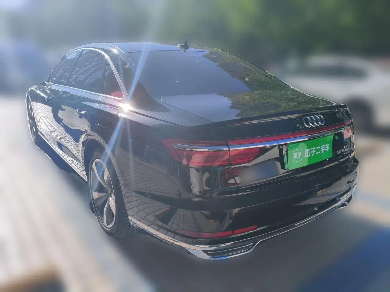 Audi A8 New Energy 2021 A8L 60 TFSIe quattro — миниатюра 4