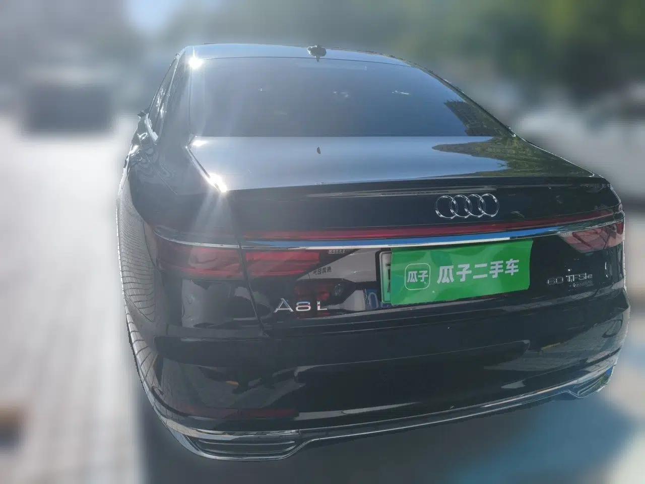 Audi A8 New Energy 2021 A8L 60 TFSIe quattro — миниатюра 5