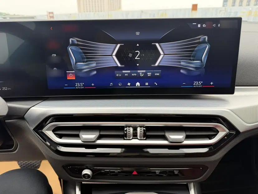 BMW i4 2023 eDrive40 — миниатюра 15