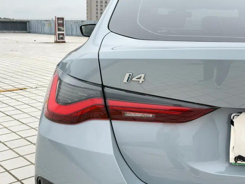 BMW i4 2023 eDrive40 — миниатюра 9