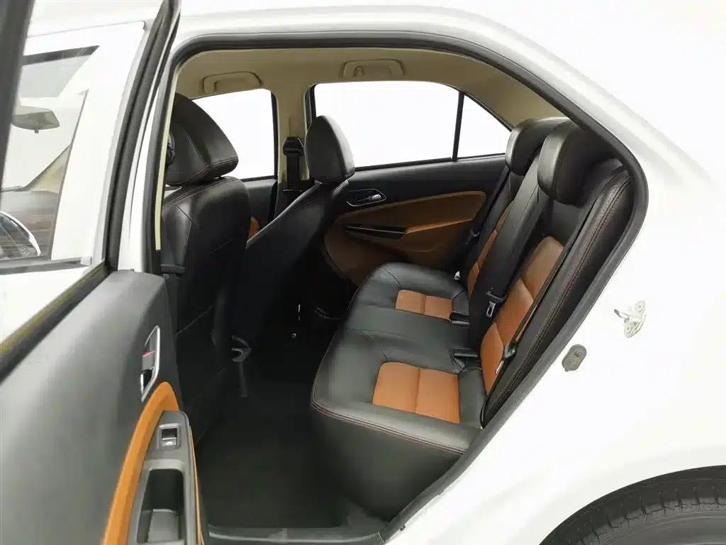 King Kong 2016 1.5L Manual Entry-Level Model — миниатюра 15