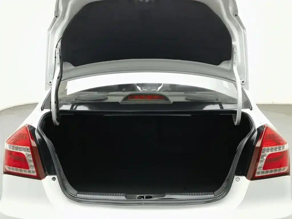 King Kong 2016 1.5L Manual Entry-Level Model — миниатюра 16