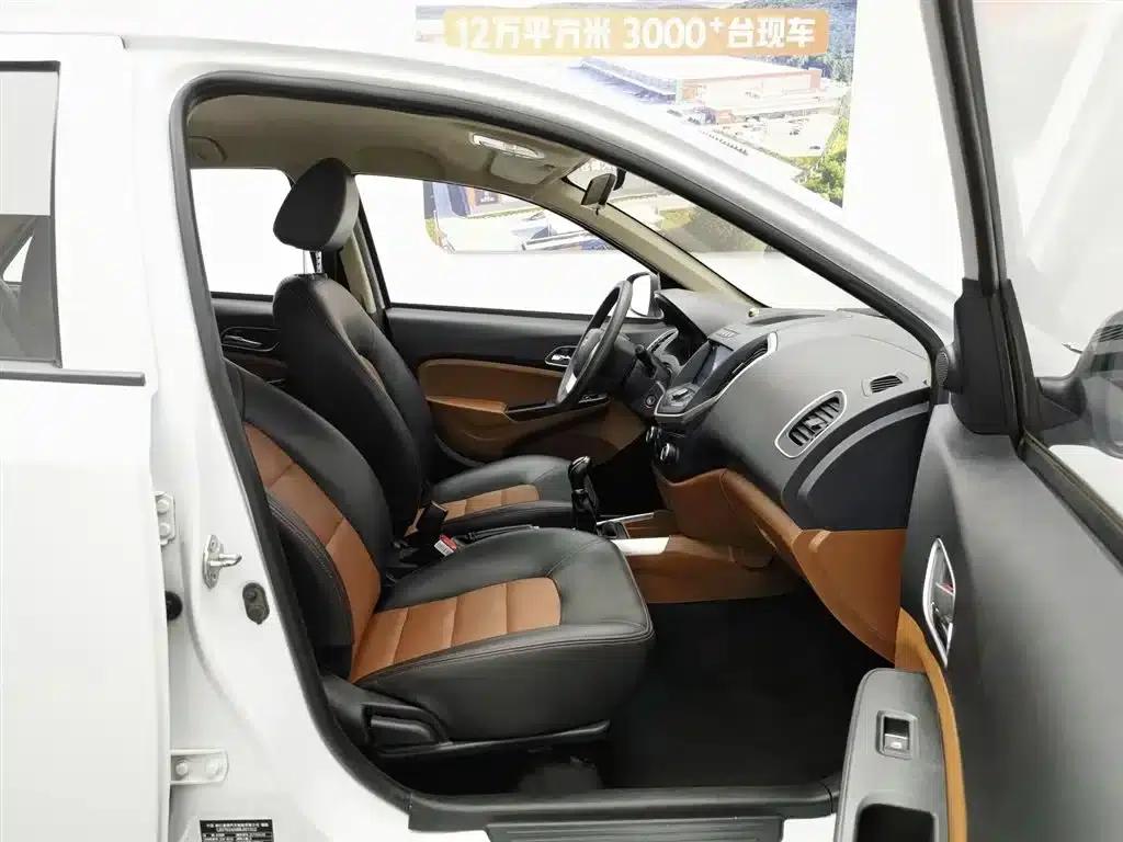 King Kong 2016 1.5L Manual Entry-Level Model — миниатюра 23