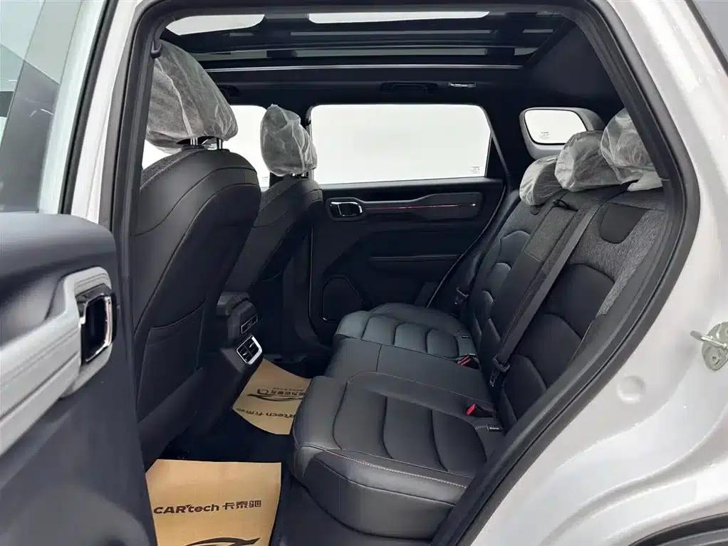 Geely Cowboy 2025 1.5TD Wild Edition — миниатюра 9
