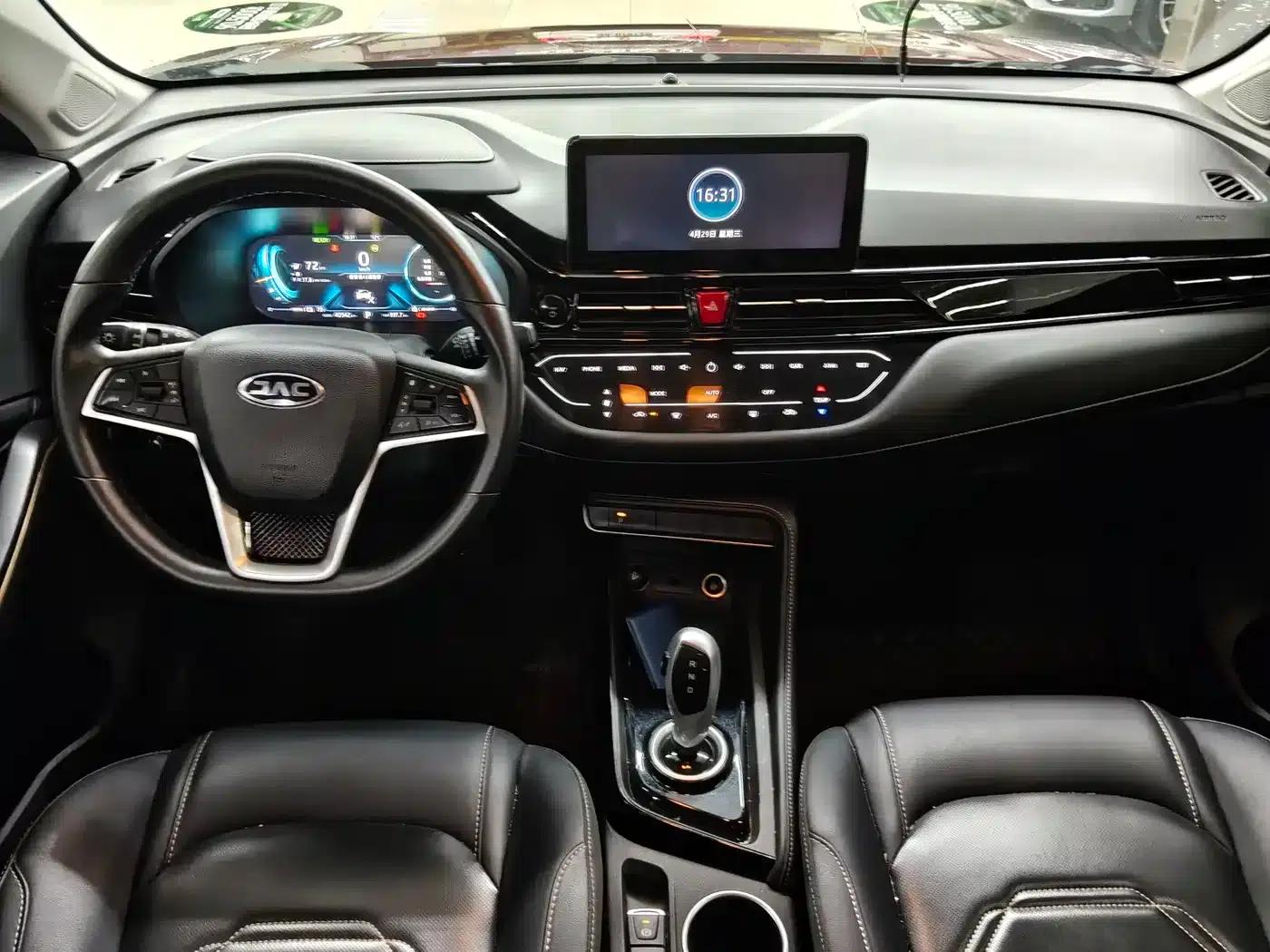 JAC iEVS4 2019 Luxury Smart Edition — миниатюра 15