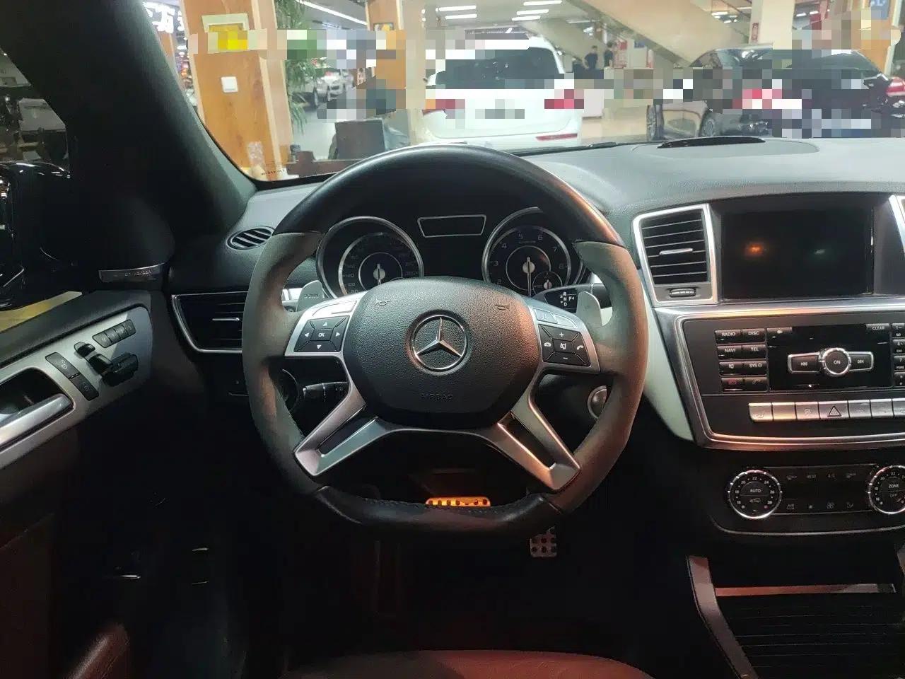 Mercedes-Benz M-Class AMG 2014 AMG ML 63 — миниатюра 11