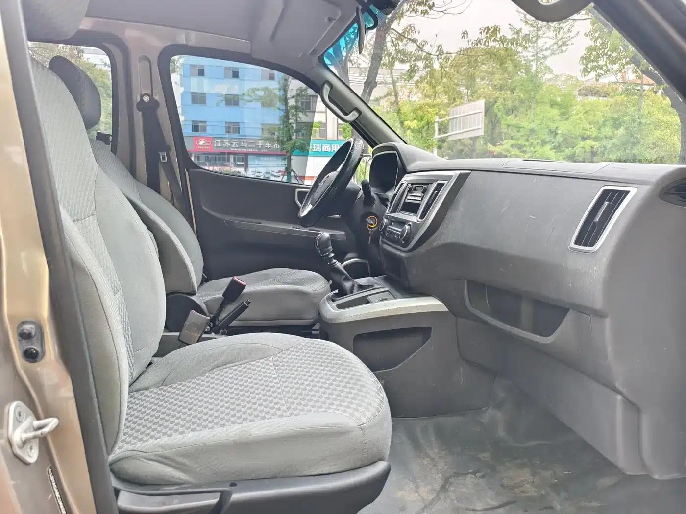 Jinbei Haishi King 2021 Model 2.0L City Transport King Series High-Roof 6-Seater 1TZS — миниатюра 8