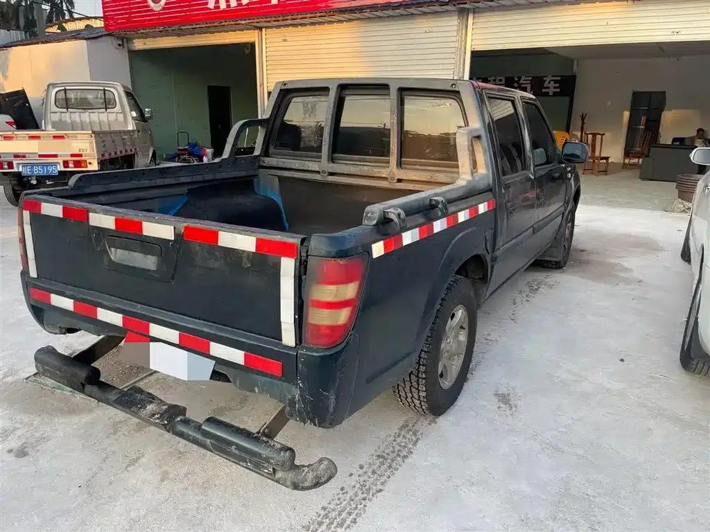 Baodian 2018 Model 2.9T New Value Two-Wheel Drive Diesel Luxury Standard Cargo Box JX4D30B5L — миниатюра 5