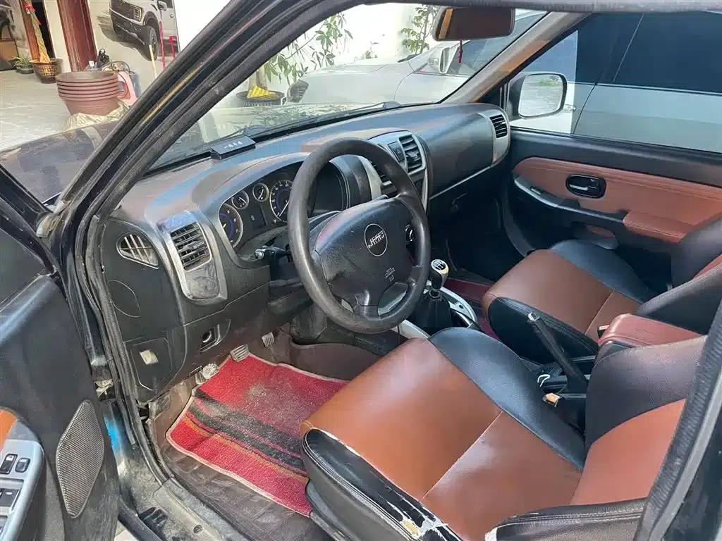Baodian 2018 Model 2.9T New Value Two-Wheel Drive Diesel Luxury Standard Cargo Box JX4D30B5L — миниатюра 8