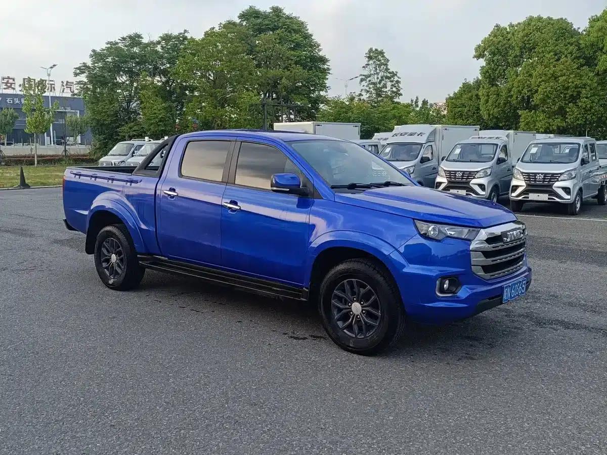 Yuhu 7 2023 2.0T Automatic Diesel 2WD Comfort Edition Long Wheelbase — миниатюра 3