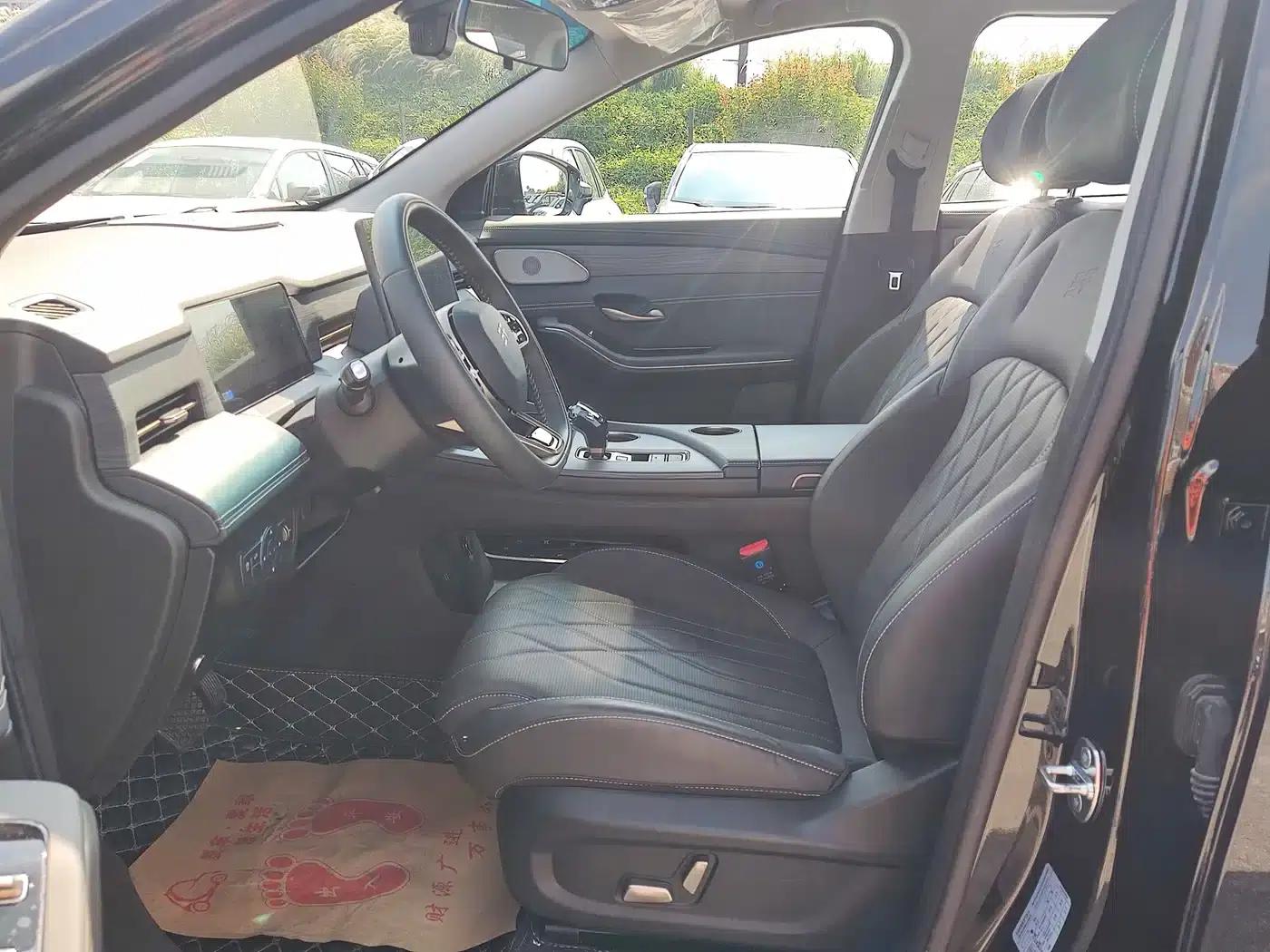 Jetour X90 PRO 2024 1.6T DCT Elite Edition 5-seater — миниатюра 6
