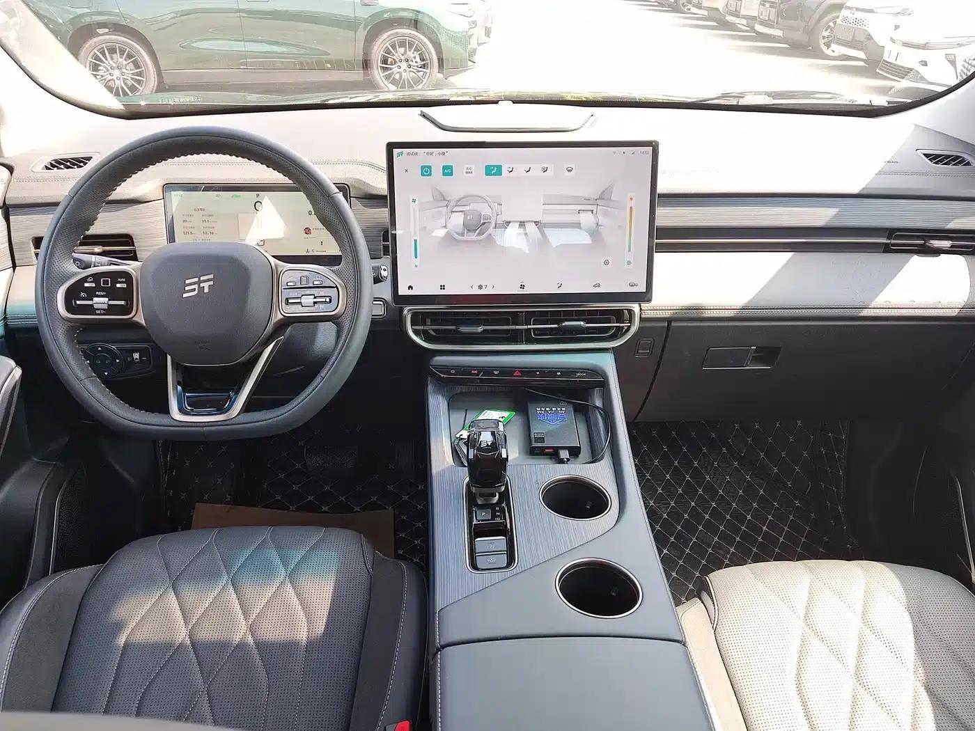 Jetour X90 PRO 2024 1.6T DCT Elite Edition 5-seater — миниатюра 8