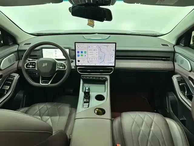 Jetour X90 PRO 2024 1.6T DCT Luxury Edition 7-seater — миниатюра 8