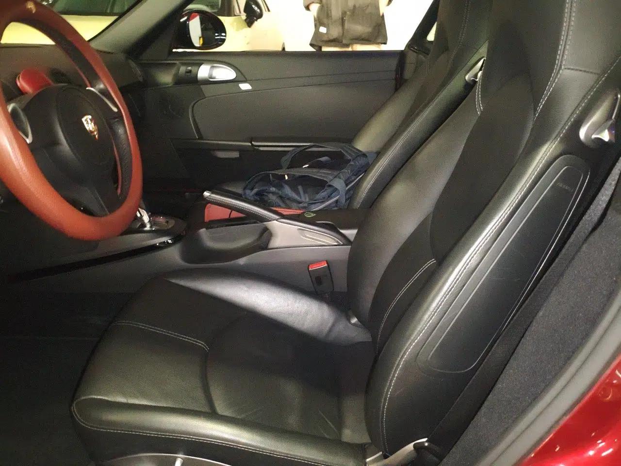 Porsche Cayman 2012 Cayman Black Edition 2.9L — миниатюра 18