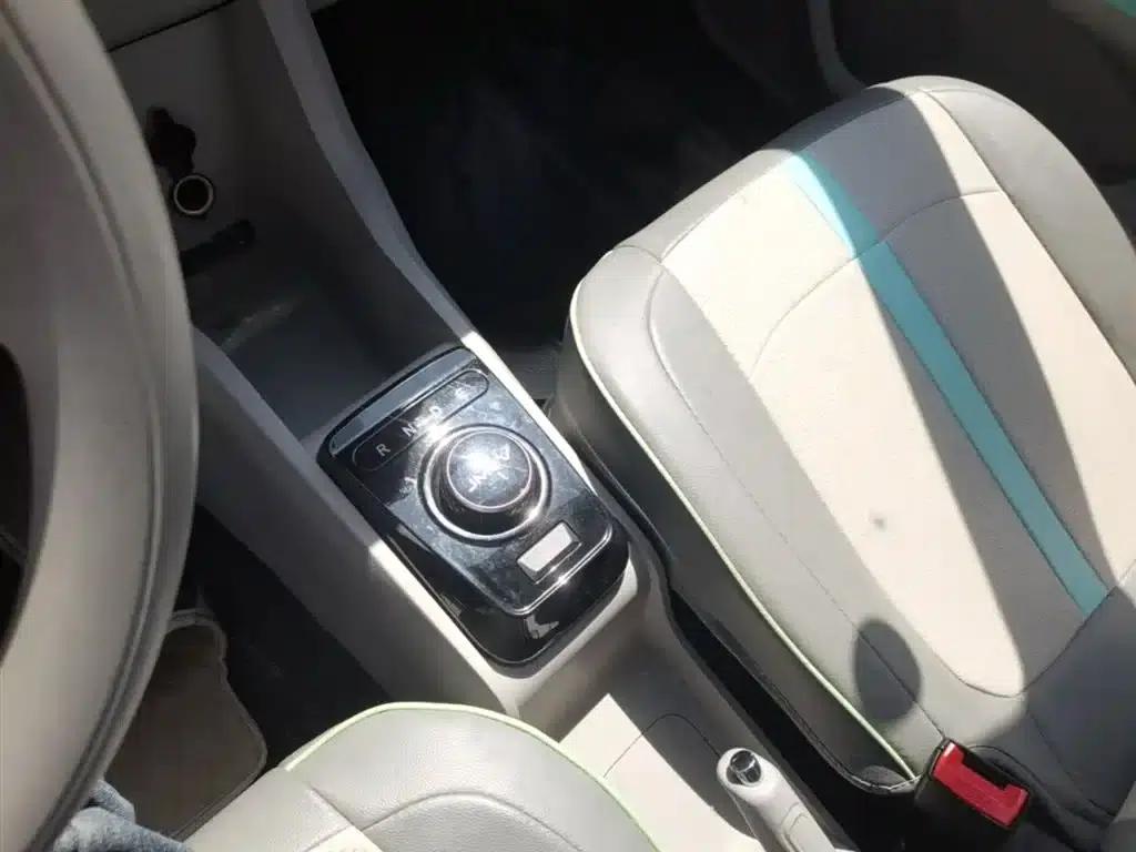 Yizhi EV3 2024 Youth Edition 330KM Comfort Model — миниатюра 14