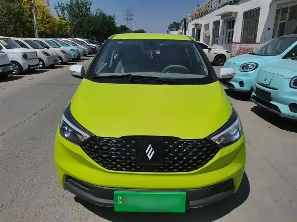 Yizhi EV3 2024 Youth Edition 330KM Comfort Model — миниатюра 3