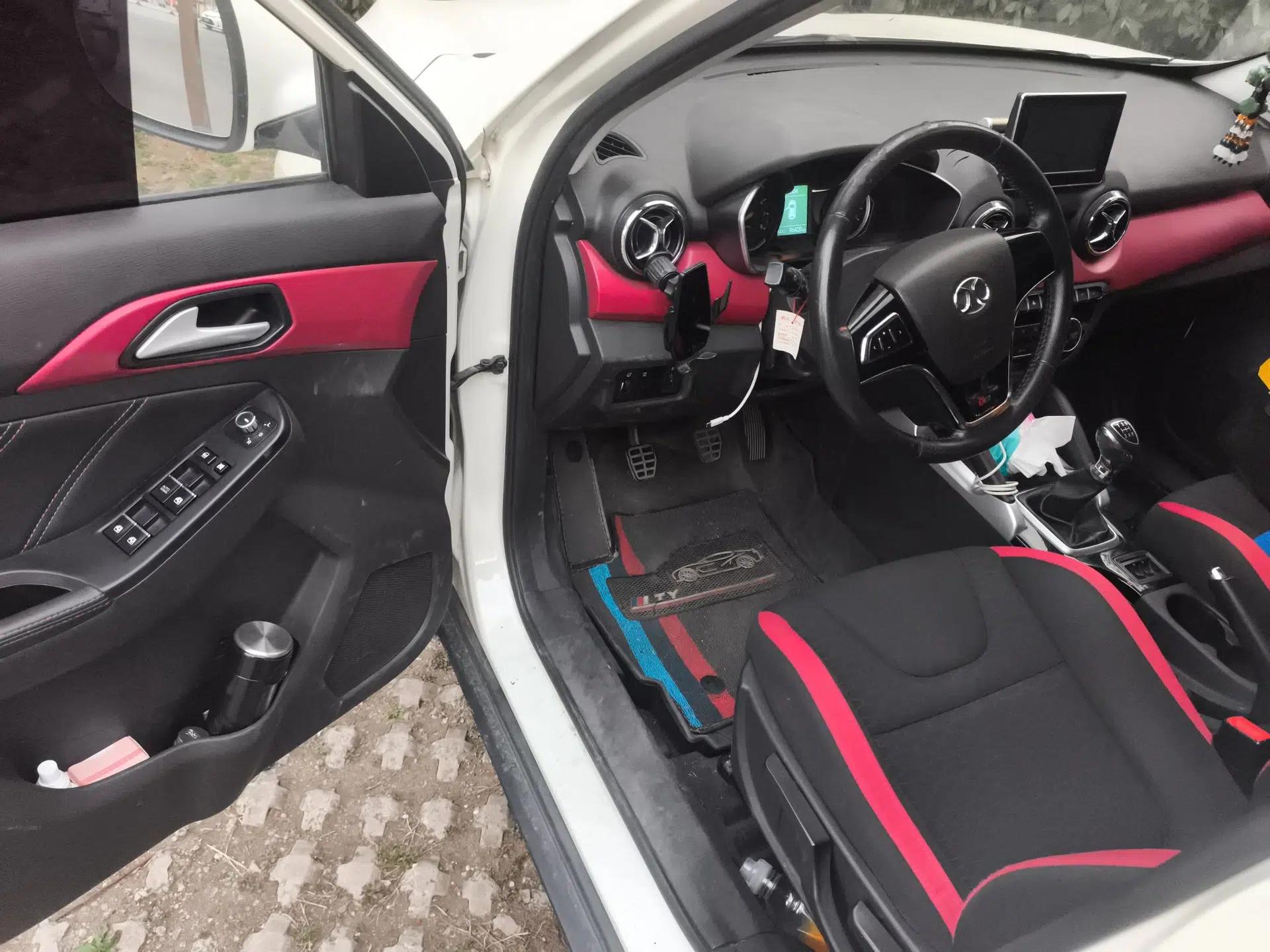BAIC Senova X35 2016 1.5L Manual Elite Edition — миниатюра 19