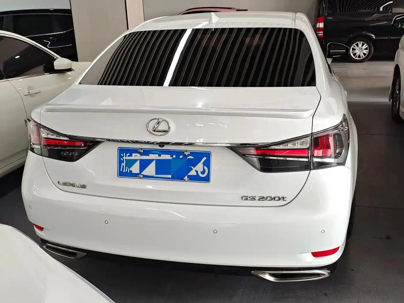 Lexus GS 2016 200t F SPORT — миниатюра 13