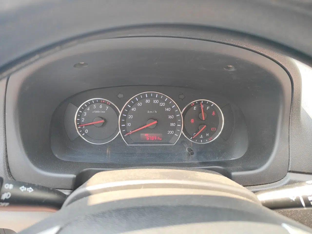 CHANGAN Alsvin V3 2012 1.3L Manual Comfort Version China IV Standard — миниатюра 12