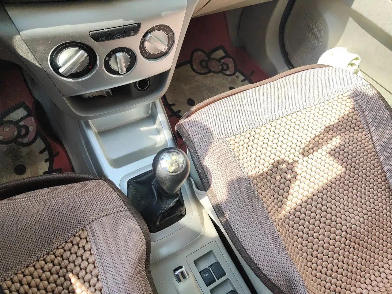 CHANGAN Alsvin V3 2012 1.3L Manual Comfort Version China IV Standard — миниатюра 15