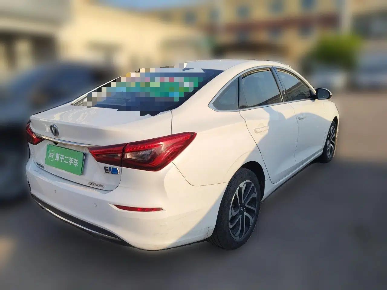 CHANGAN Eado New Energy 2019 EV460 Shared Version — миниатюра 6