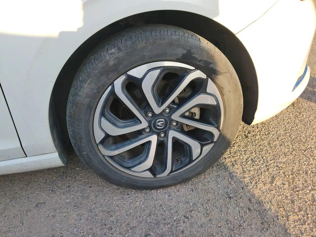 CHANGAN Eado New Energy 2019 EV460 Shared Version — миниатюра 8