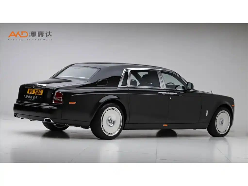 2013 Phantom 6.7L Extended Wheelbase (EWB) — миниатюра 3
