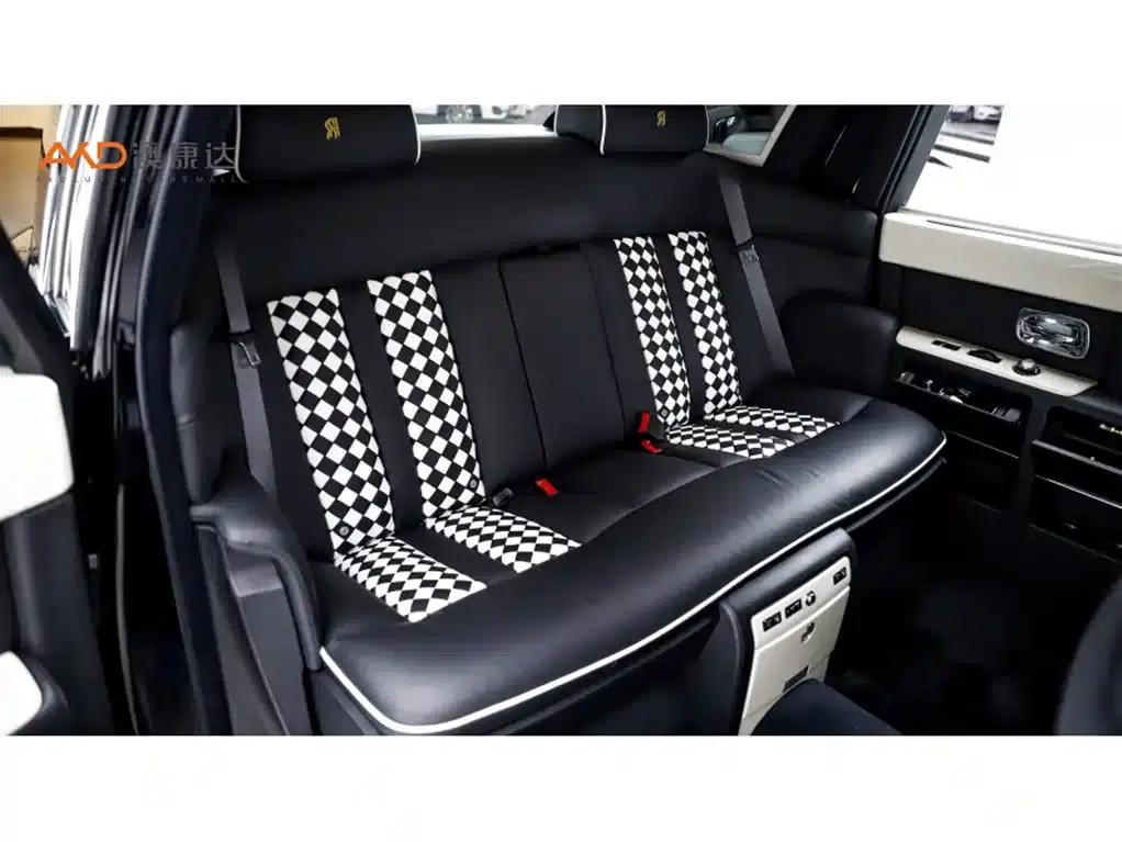 2013 Phantom 6.7L Extended Wheelbase (EWB) — миниатюра 8