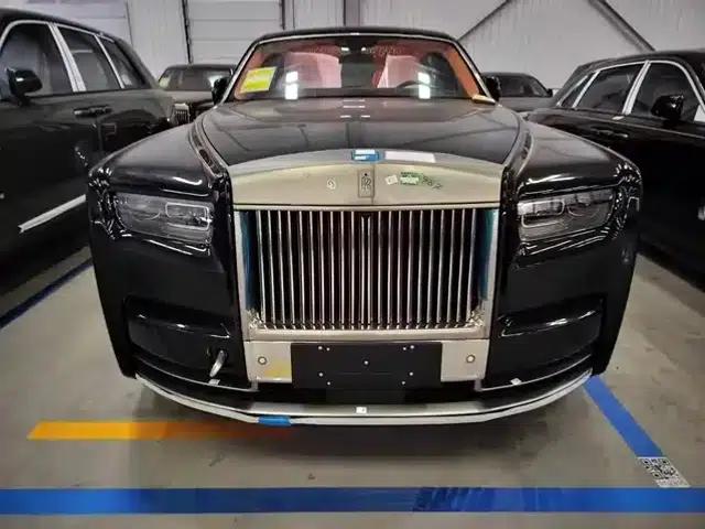 2024 Phantom Long Wheelbase Series II