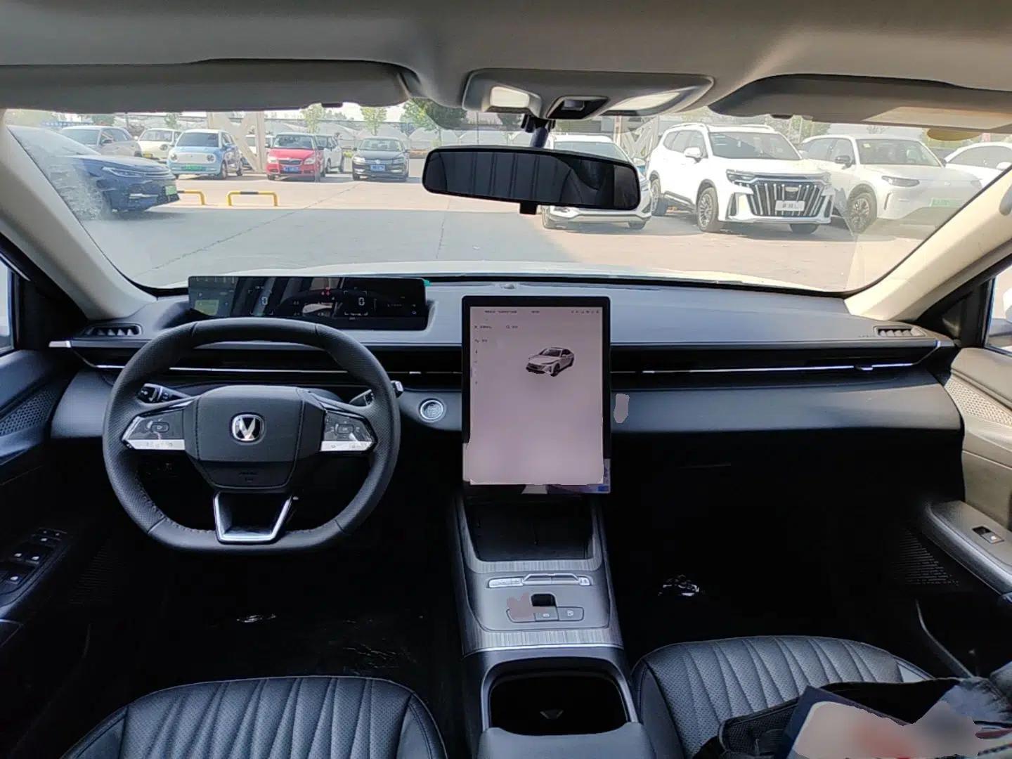 CHANGAN Eado PHEV 2025 Smart New Blue Whale 145KM Battleship Edition — миниатюра 13
