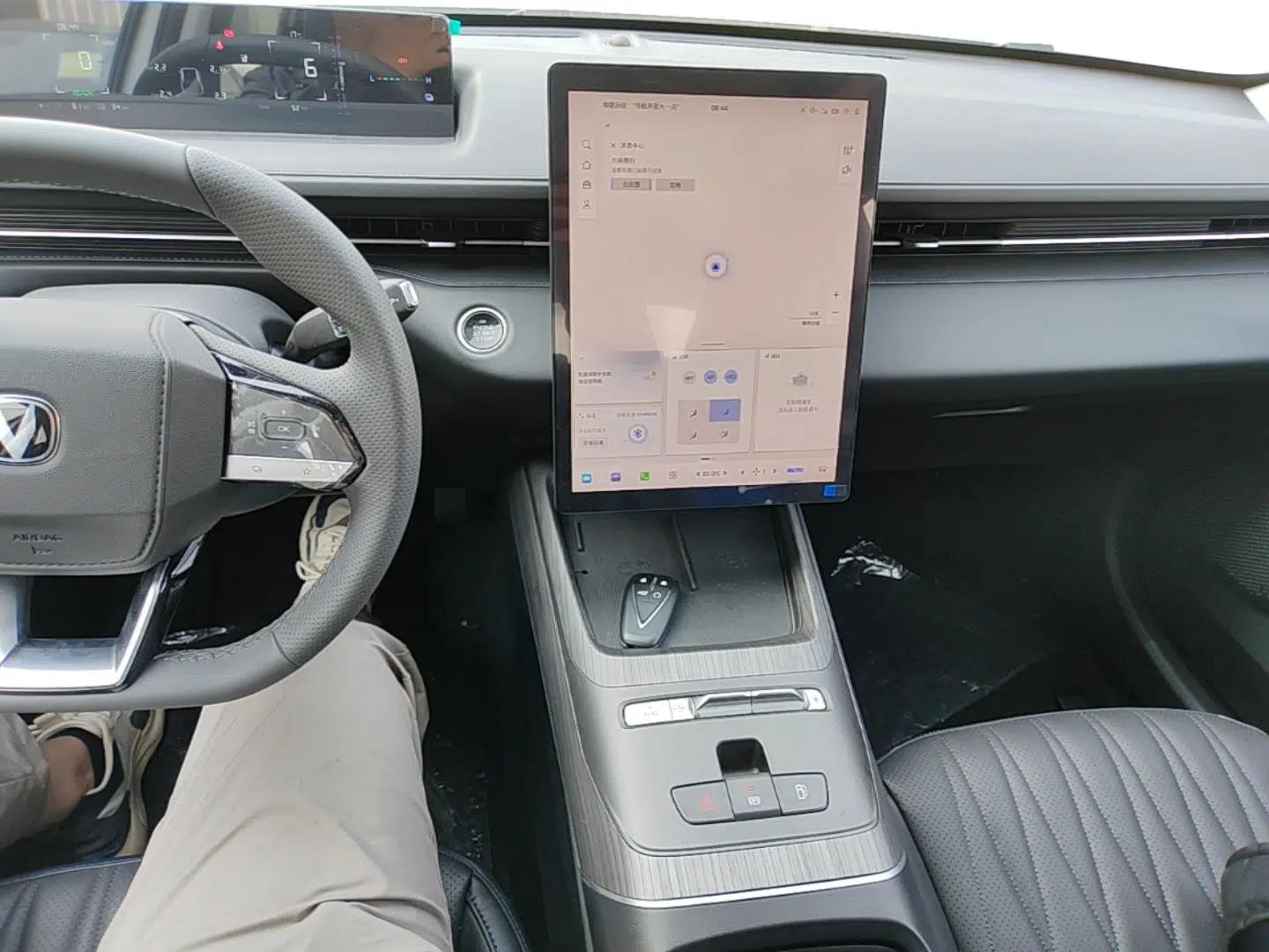 CHANGAN Eado PHEV 2025 Smart New Blue Whale 145KM Battleship Edition — миниатюра 16