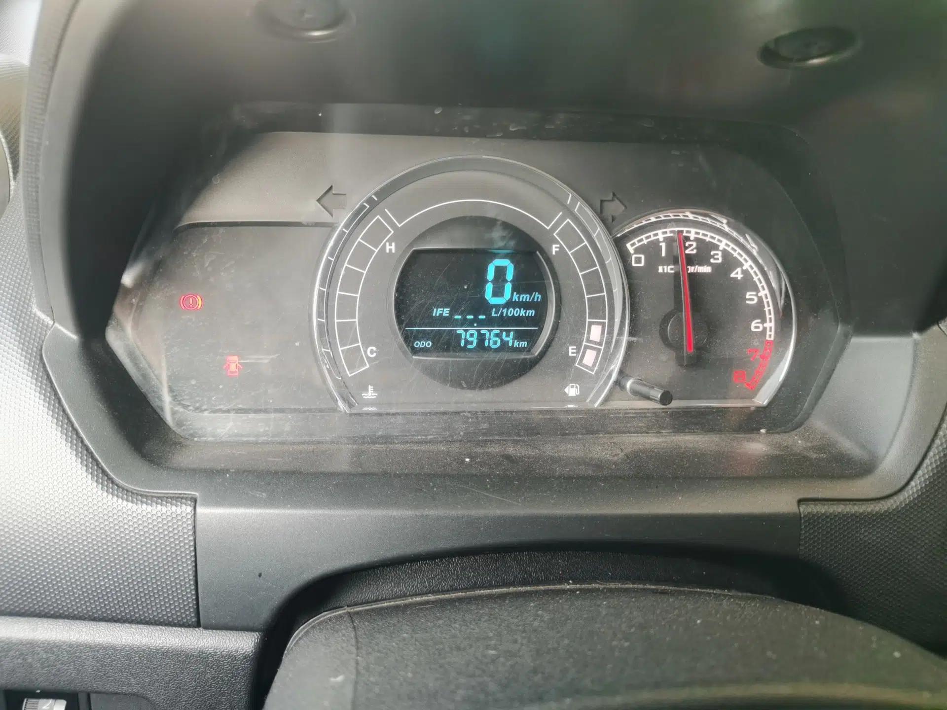 Great Wall M4 2014 1.5L Manual Luxury Model — миниатюра 12