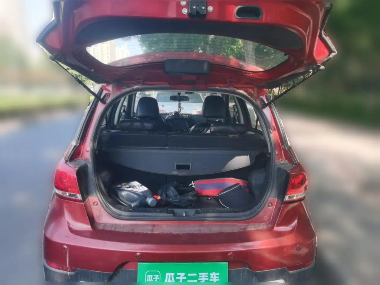 Great Wall M4 2014 1.5L Manual Luxury Model — миниатюра 20