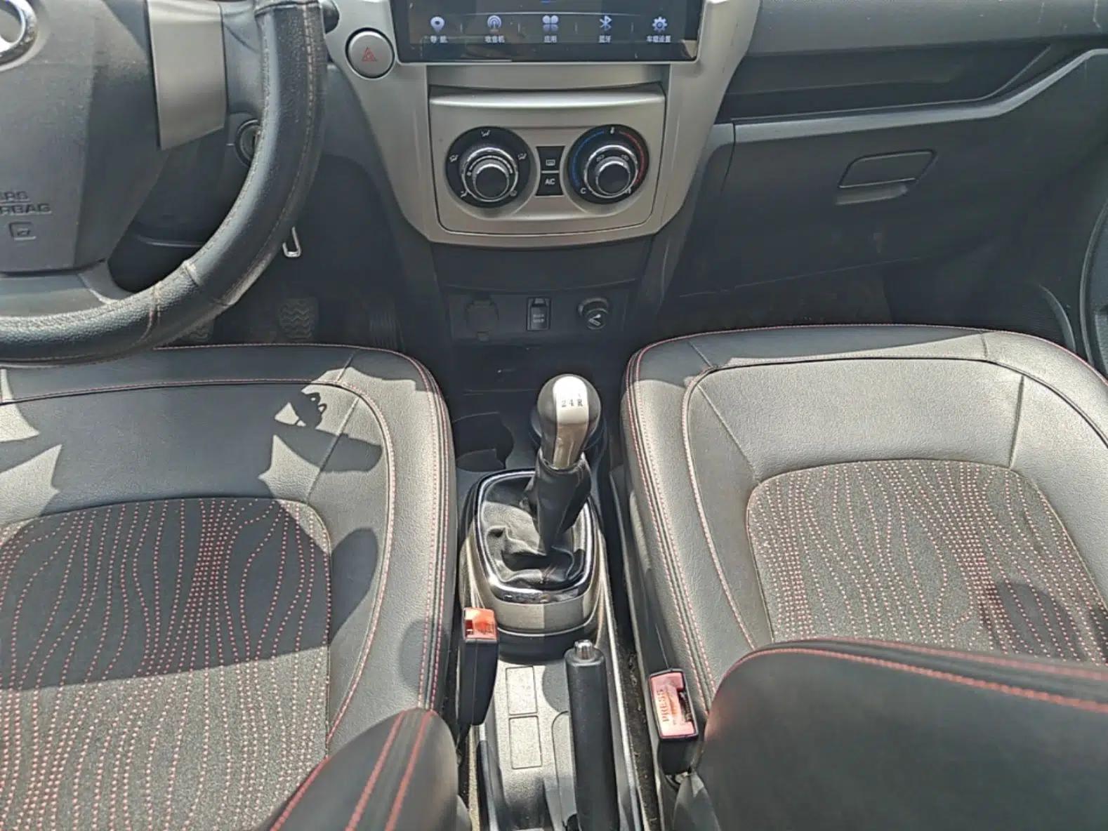 Great Wall M4 2012 1.5L Manual Comfort Version — миниатюра 17