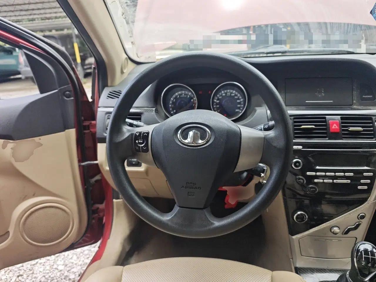 Great Wall C30 2013 1.5L Manual Luxury Model — миниатюра 11