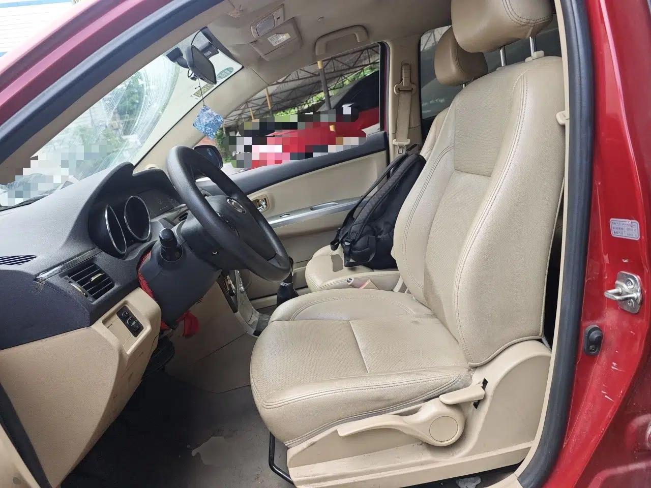 Great Wall C30 2013 1.5L Manual Luxury Model — миниатюра 16