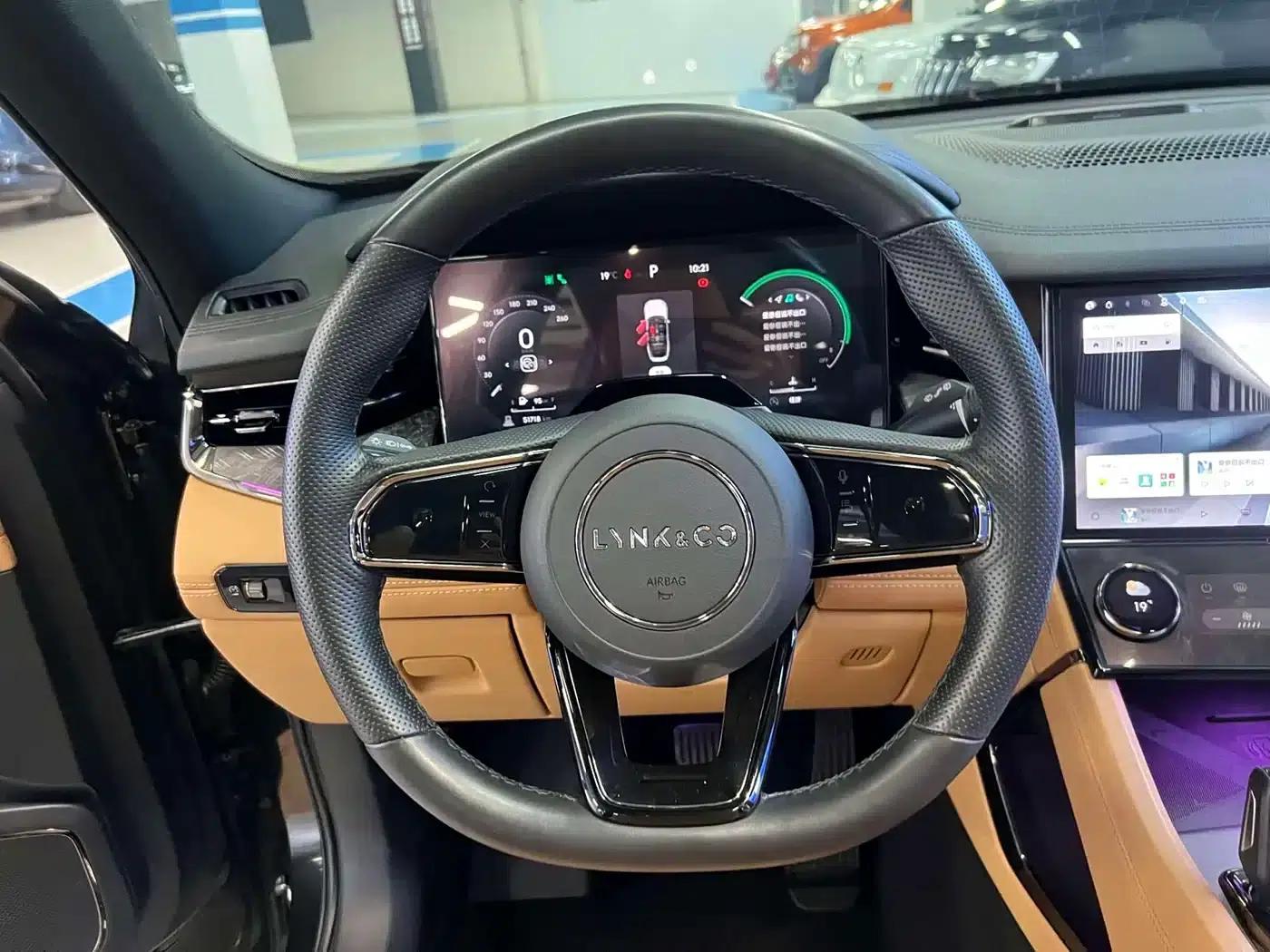 Lynk & Co 09 2021 2.0T Halo 7-seater — миниатюра 7