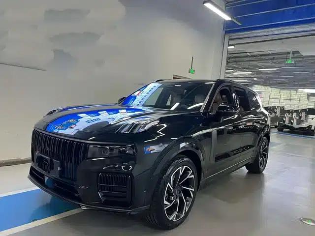 Lynk & Co 09 2021 2.0T Halo 7-seater