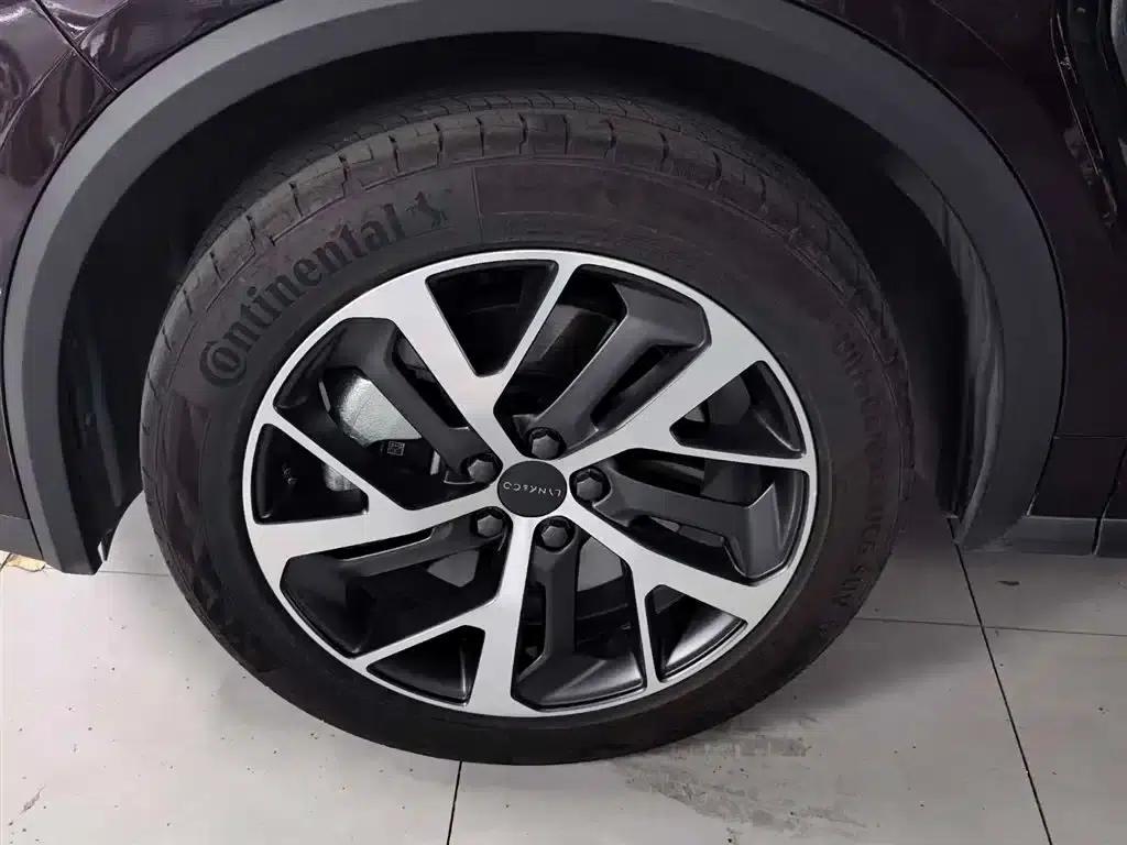 Lynk & Co 01 EM-P 2021 1.5TD PHEV Halo — миниатюра 8