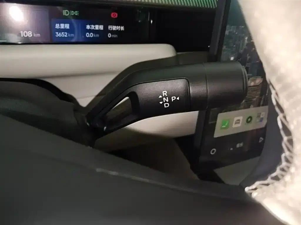 Lynk & Co 10 2025 Model 120 AWD Ultra — миниатюра 14
