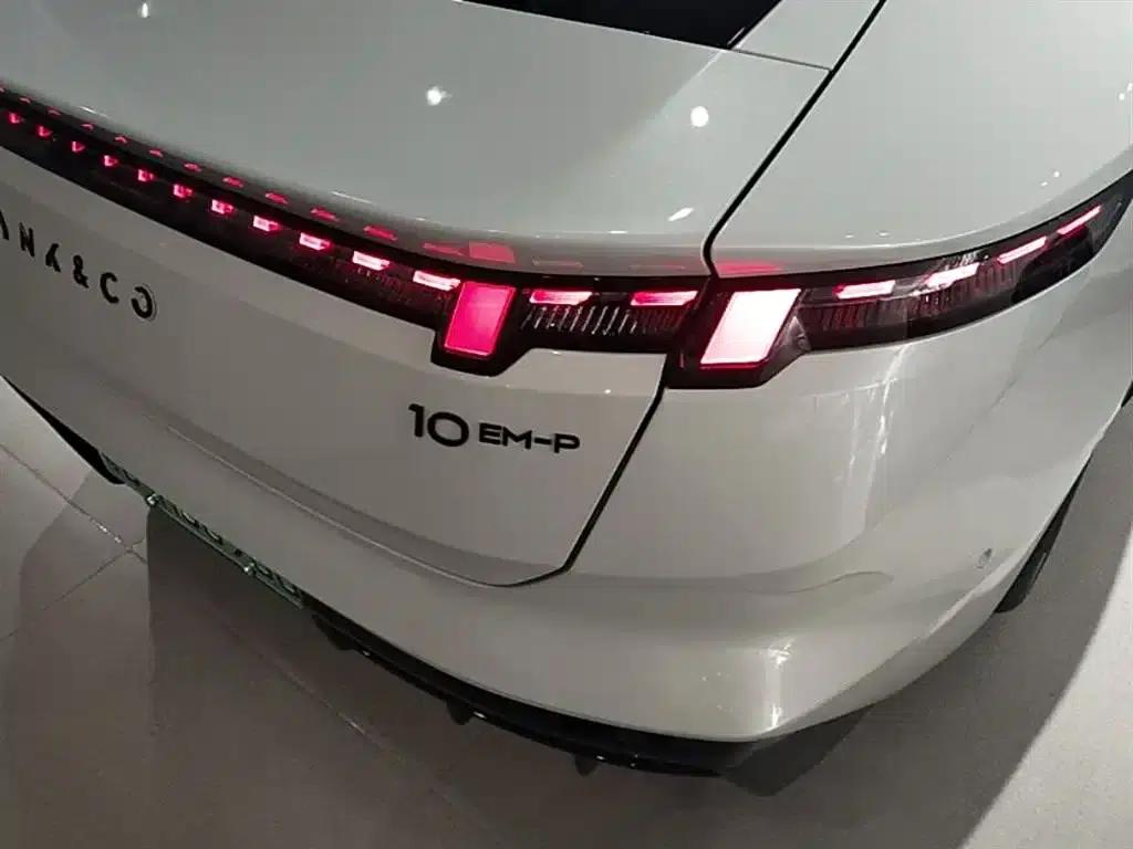Lynk & Co 10 2025 Model 120 AWD Ultra — миниатюра 8