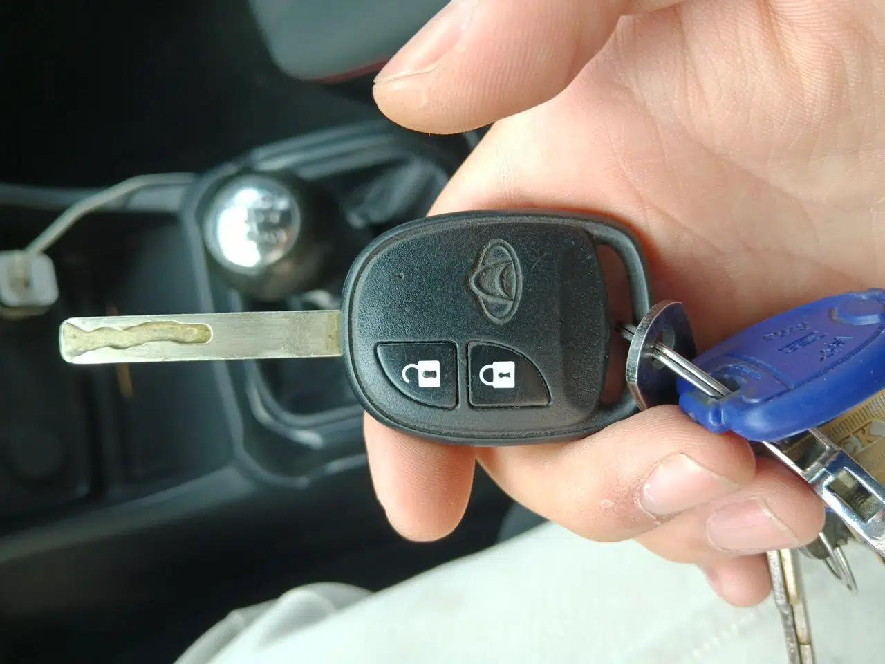 CHANGAN OSHAN X70A 2020 1.5L Manual Base Version — миниатюра 9