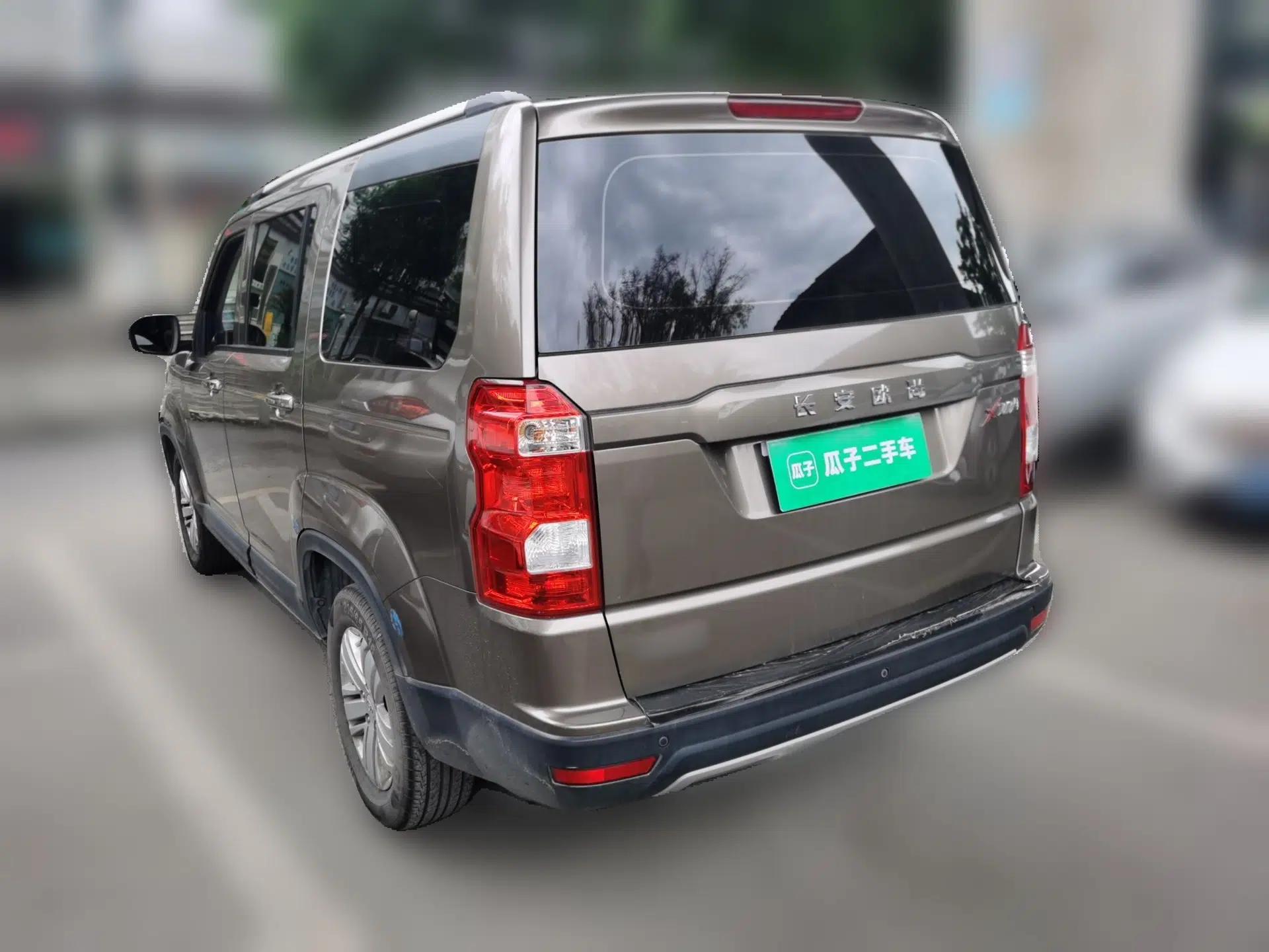 CHANGAN OSHAN X70A 2020 1.5L Manual Comfort Version — миниатюра 4