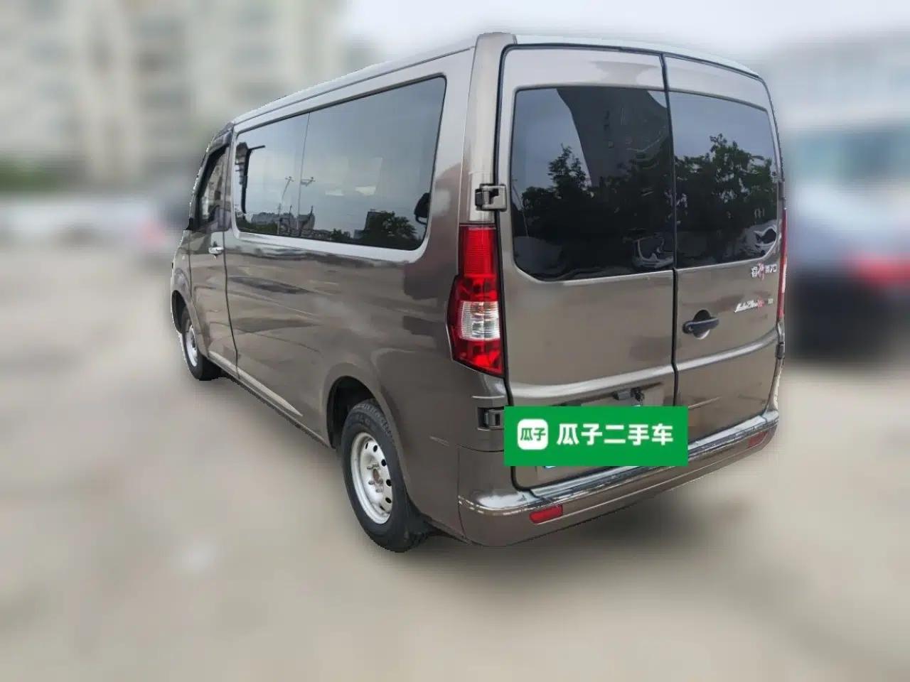 CHANGAN KAICHENG Ruixing M70 2019 1.5L Comfort Version 6-Seater China VI Standard Flat Roof Liftback Doors – DAM15KL — миниатюра 4