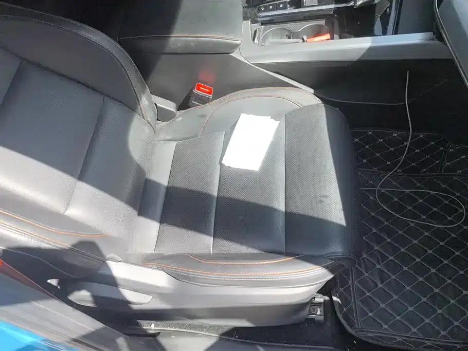 MG ONE 2022 α-Smart Sports Series 1.5T Standard Edition — миниатюра 8