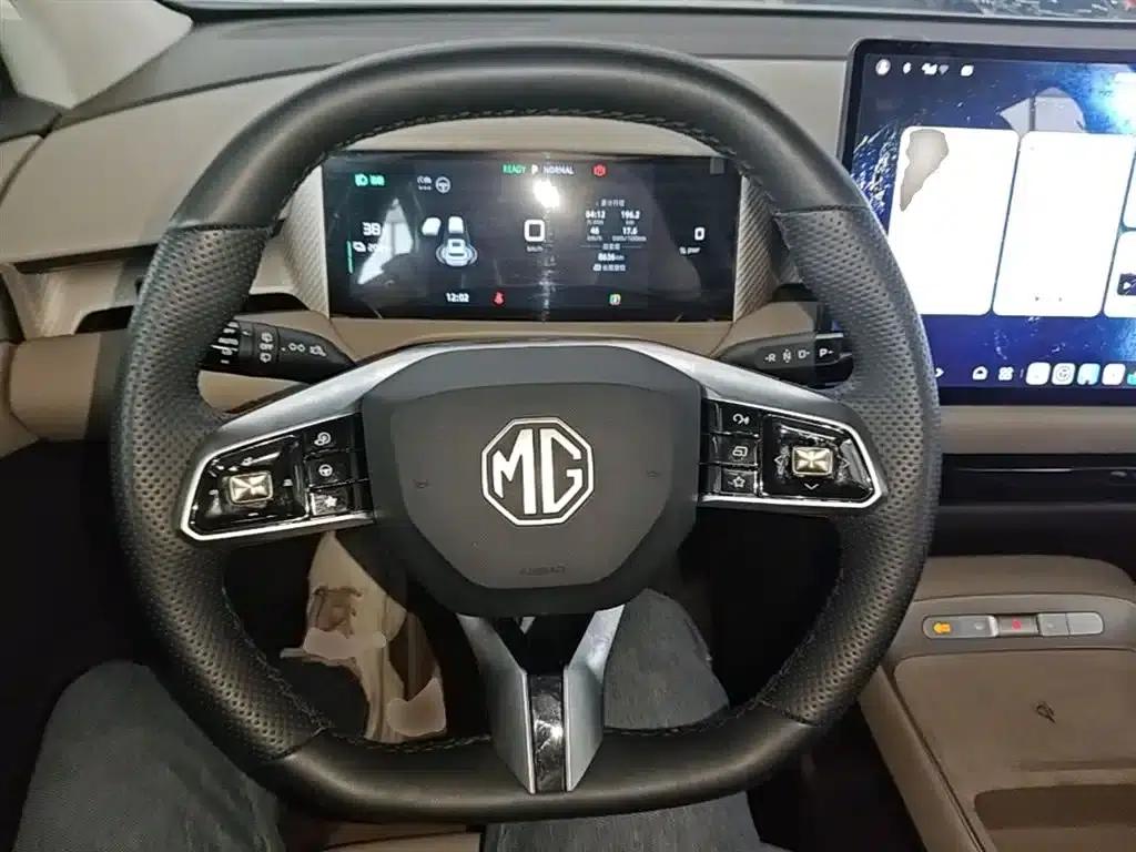 MG ES5 2025 525max Rear-Wheel Drive Intelligent Driving Edition — миниатюра 11