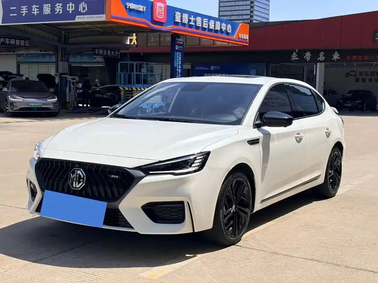 MG6 PHEV 2020 1.5T Hybrid Trophy Flagship Edition — миниатюра 1