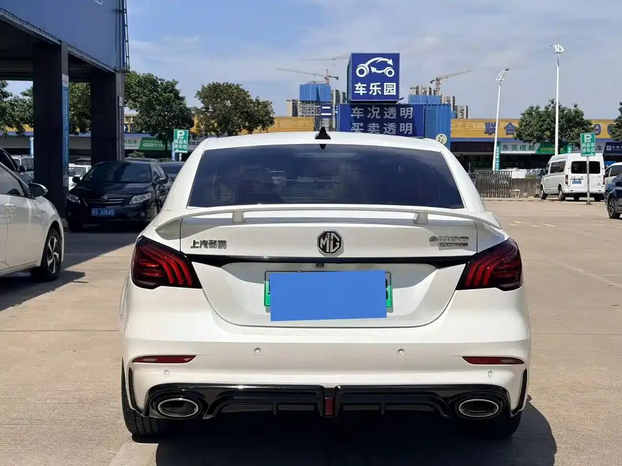 MG6 PHEV 2020 1.5T Hybrid Trophy Flagship Edition — миниатюра 6