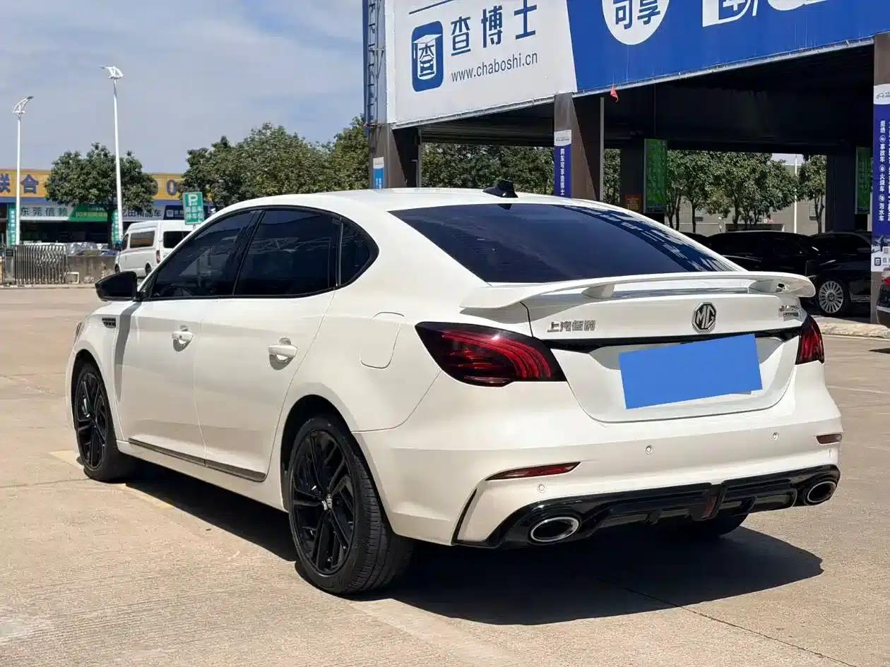 MG6 PHEV 2020 1.5T Hybrid Trophy Flagship Edition — миниатюра 8
