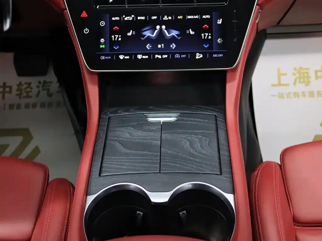 2023 Grecale 2.0T GT — миниатюра 16